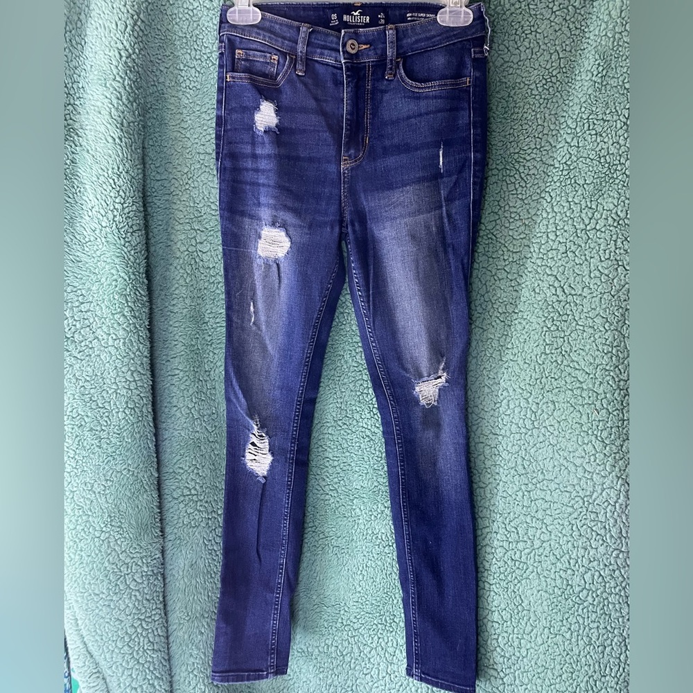 Hollister High-Rise Super Skinny Jeans